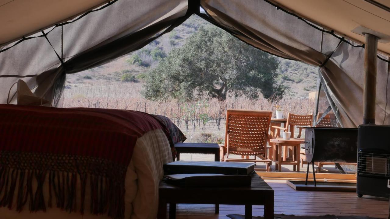 Hotel Cuatro Cuatros Ενσενάντα Εξωτερικό φωτογραφία