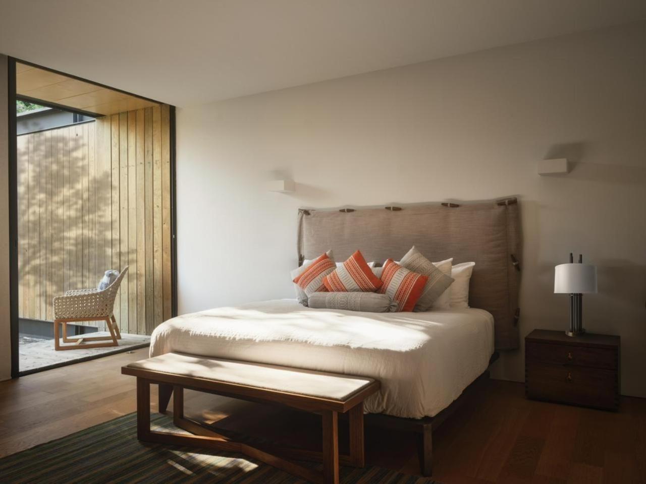 Hotel Cuatro Cuatros Ενσενάντα Εξωτερικό φωτογραφία